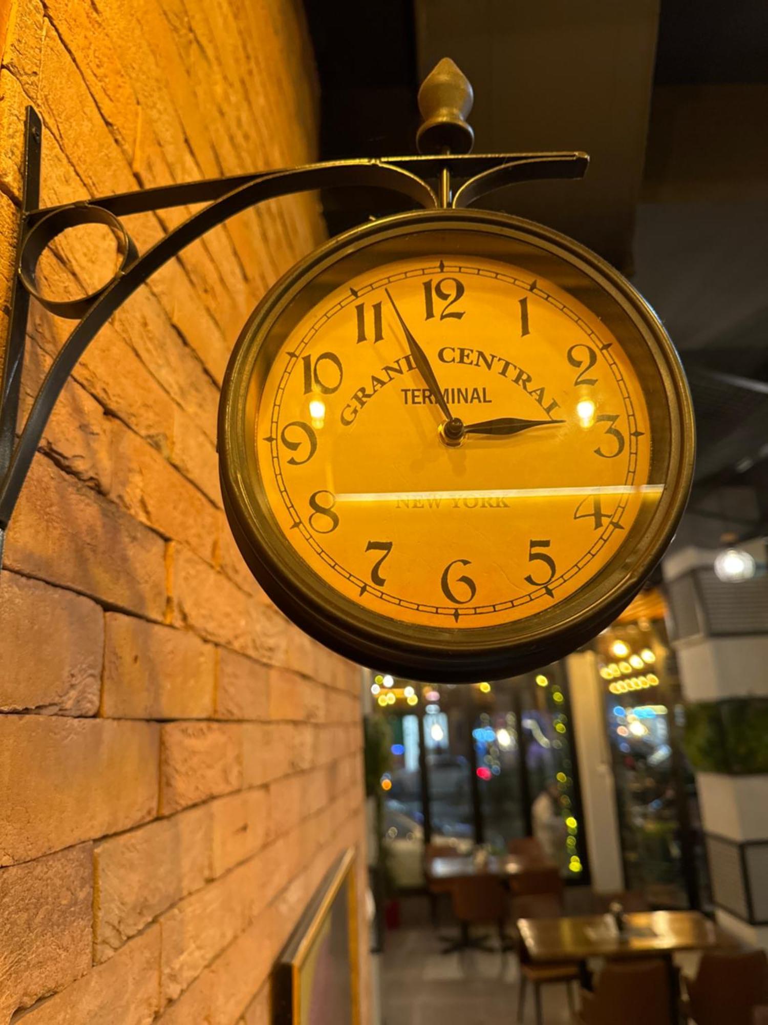 Hotel Tirona Tiran Dış mekan fotoğraf