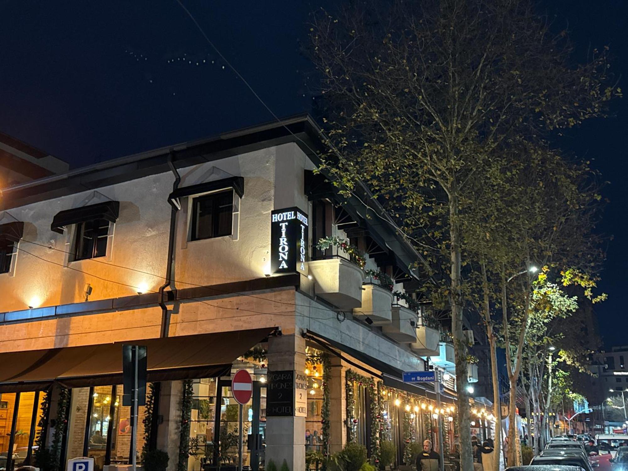 Hotel Tirona Tiran Dış mekan fotoğraf