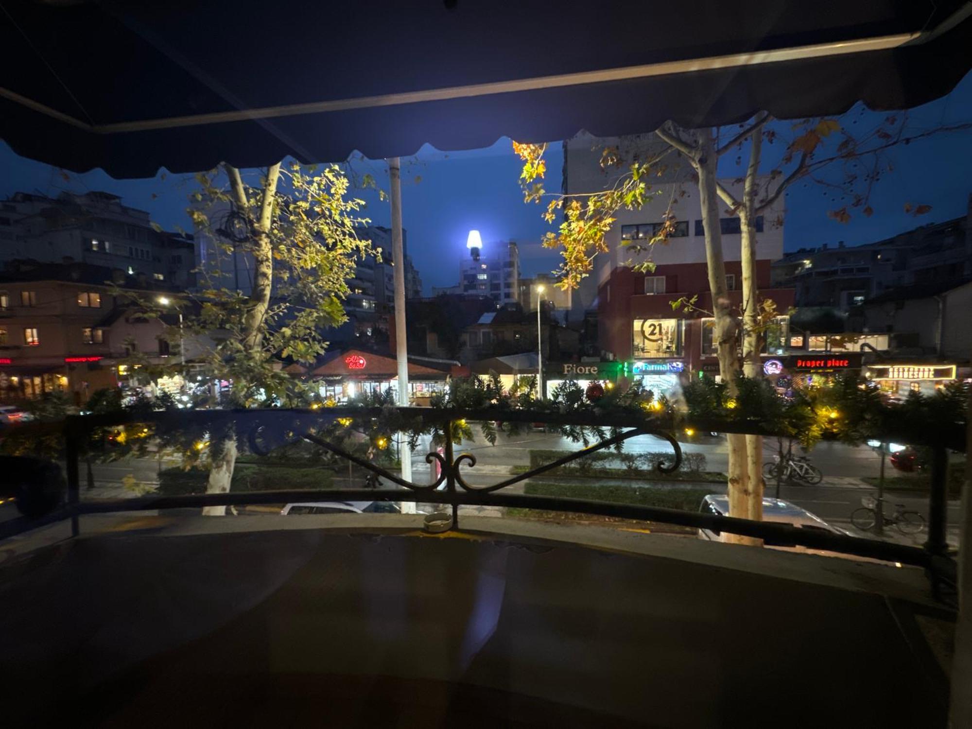 Hotel Tirona Tiran Dış mekan fotoğraf