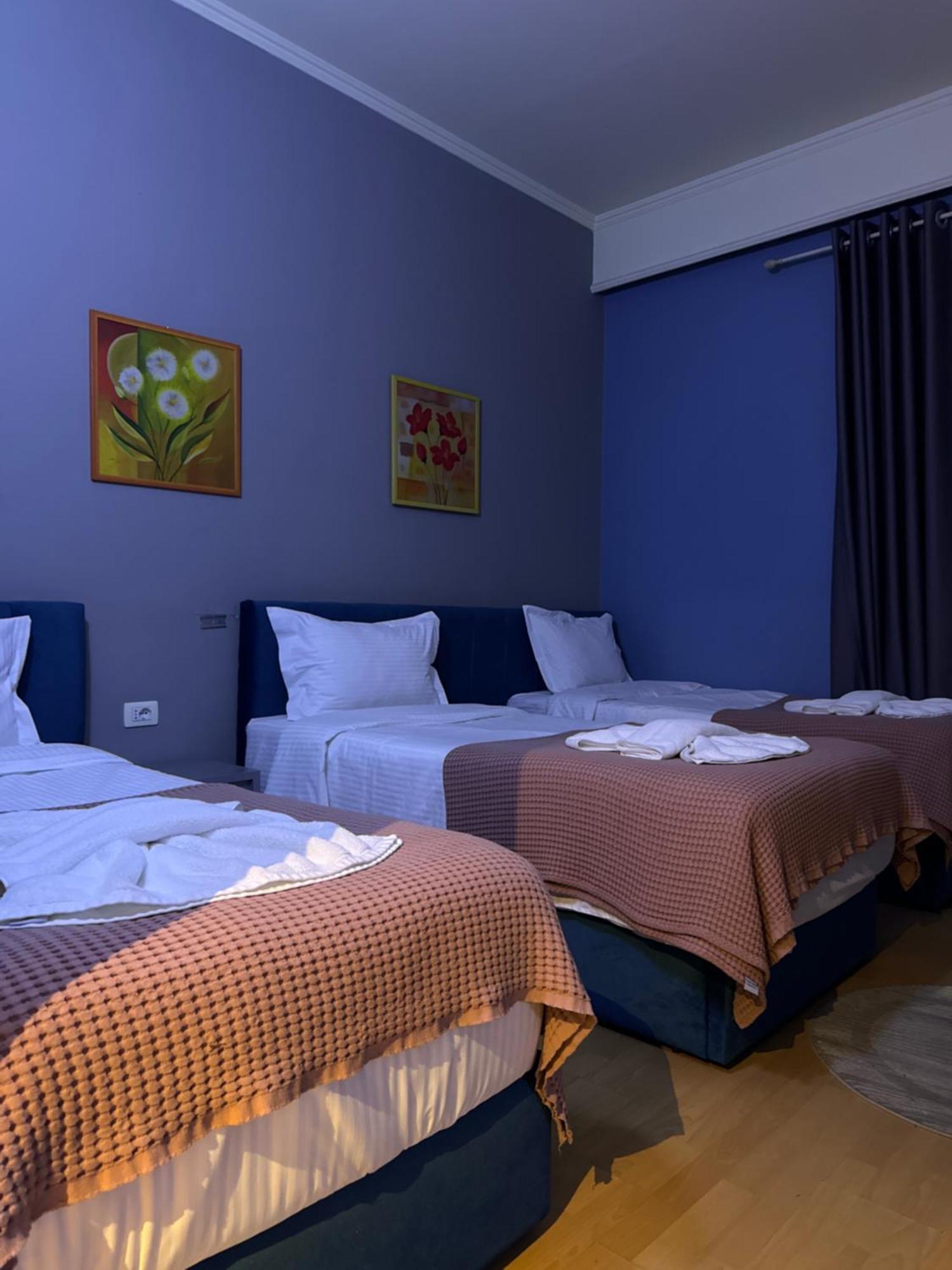 Hotel Tirona Tiran Dış mekan fotoğraf