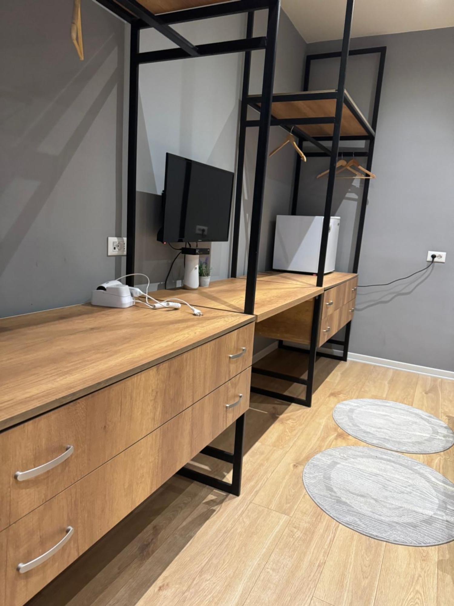 Hotel Tirona Tiran Dış mekan fotoğraf